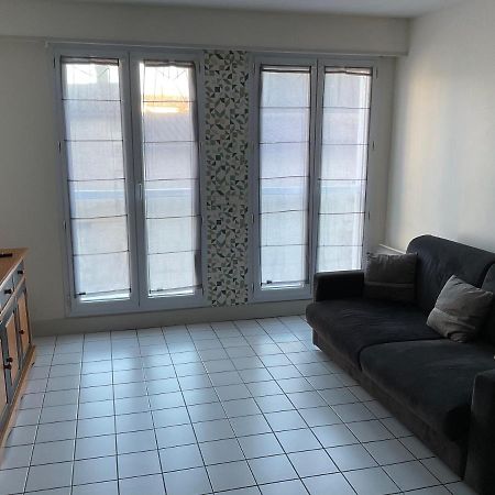 Appartement Centre Ville Pres Du Port Avec Parking Et Wifi La Rochelle  Exterior foto